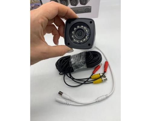 Комплект видеонаблюдения DVR  KIT 7004 4 камеры с регистратором (6)