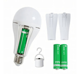 Лампочка аккумуляторная CK8039 светодиодная 20 W E27 3 аккумулятора (50)