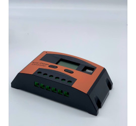 Контроллер заряда для солнечной батареи  AT15 10A 12V/24V (50)