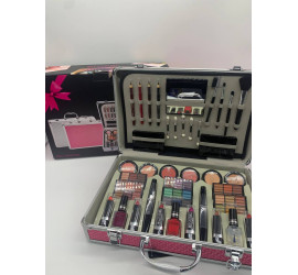 Набор для макияжа в кейсе MISSYOUNG MC1156 Makeup set PINK (12)