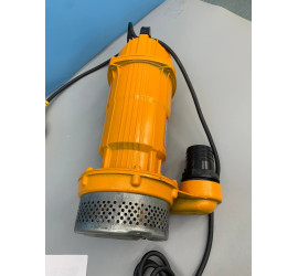 Канализационный насос для откачки чистой и грязной воды 3150W 220v 4.2HP (1)