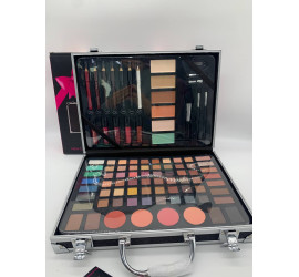 Набор для макияжа в кейсе MISSYOUNG GM20250 Makeup set BLACK (12)