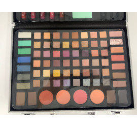 Набор для макияжа в кейсе MISSYOUNG GM20250 Makeup set BLACK (12)