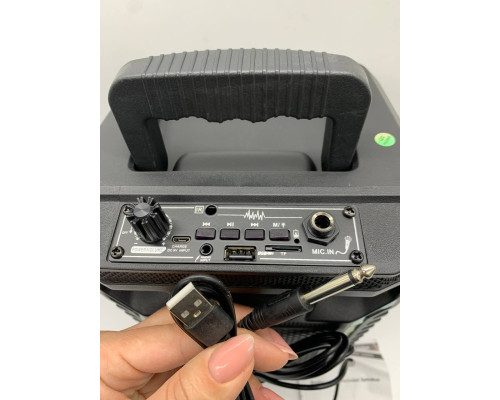 Портативная колонка Kimiso QS-627 с микрофоном и светомузыкой (12)
