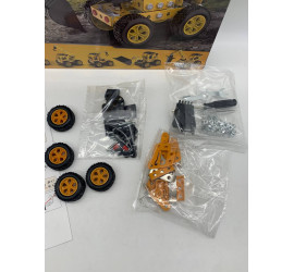 Конструктор  инженерная машинка YK667 112 pcs (72)