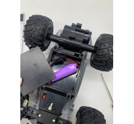 Машинка на радиоуправлении Off road Tesla Cybertruck (12)