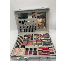 Набор для макияжа в кейсе MISSYOUNG MC1159 Makeup set SILVER (12)