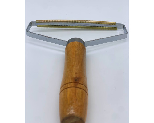 Портативная ручная бритва для удаления ворса и катышек Lint Remover (500)